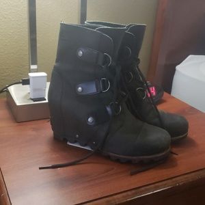 Sorel Joan of Arctic wedge boot